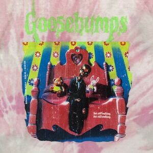 Goosebumps "He's still walking. He's‎ still stalking" Graphic T-Shirt XL